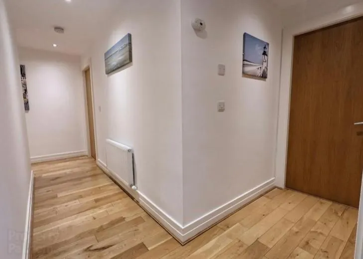 Stylish And Smart Two Double Bedroom Apartment Belfast